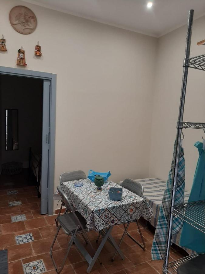 Casa Vacanza Di Via Giacalone Палермо Екстериор снимка